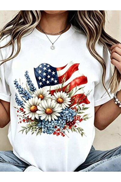kai22 Plus Size Women's American Flag Floral Print T-Shirt, Casual Short Slee...