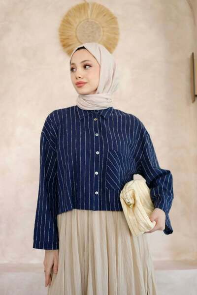 müqofficial Striped Crop Shirt - Navy Blue