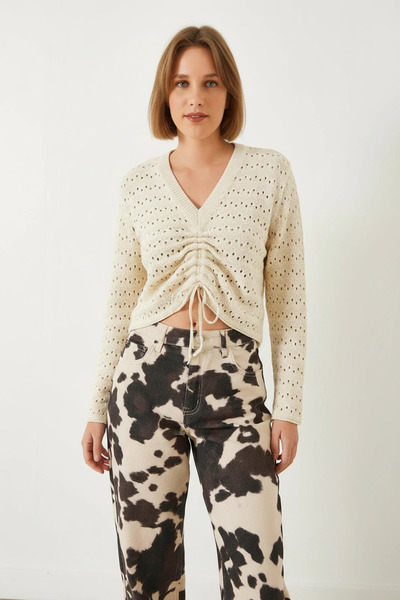 Efnaz style Women's Front Gathered Knitwear Ecru Sweater