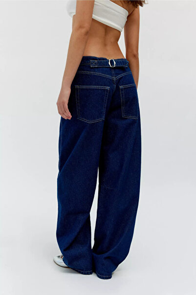 Messy Girls Women's Balloon Cut Adjustable Waist Buckle Twisted Barrel Jean B...