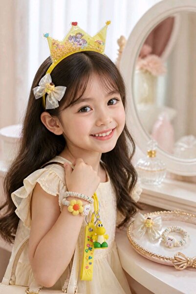 Monalisa Home Six-Piece Children's Buckle Crown and Keychain Set
