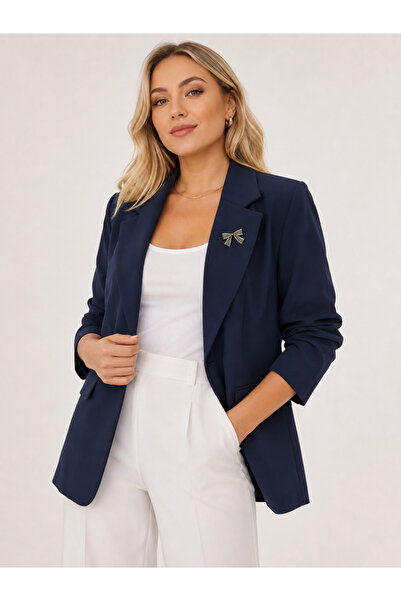 AYHAN Bronch Detailed Lined Crepe Jacket