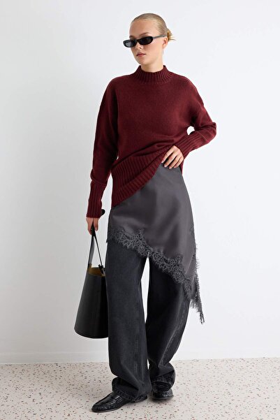 TRENDYOLMİLLA Bordo Geniş Kalıp Yumuşak Dokulu Basic Triko Kazak TWOAW23KZ00490