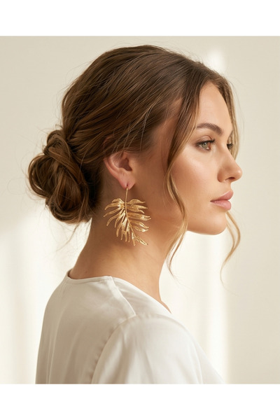 FASHİON JEWELRY Gold Leaf Detailed Earrings