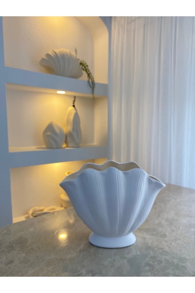 Tuge Home İstiridye Seramik Vazo – Kırık Beyaz