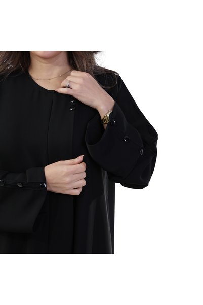 Lamir عباية كورية من الحرير، مزينة بسحاب أمامي وأزرار عملية.