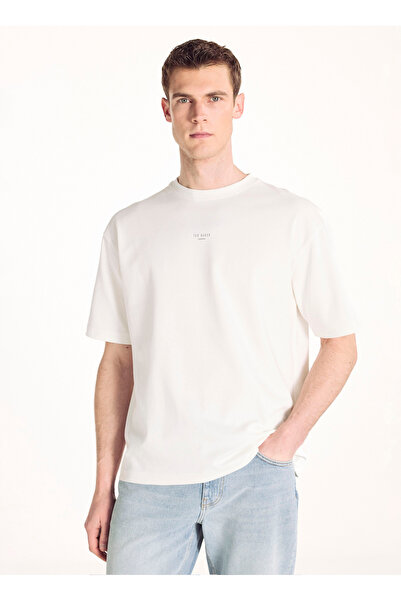 Ted Baker Kırık Beyaz Erkek Oversize Baskılı T-Shirt TBMRTS2076