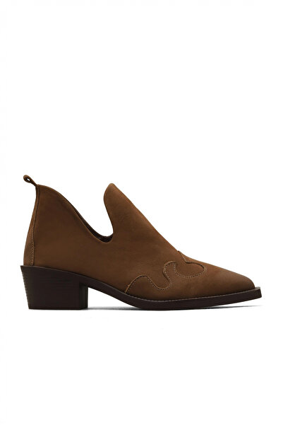 Bueno Shoes Cizme cu toc pentru femei din nubuc maro deschis 01wd4001