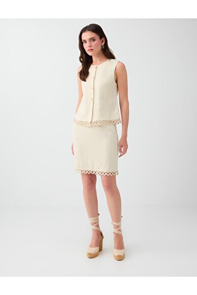 Jimmy Key Stone Linen Blended Short Skirt with Lace Detail