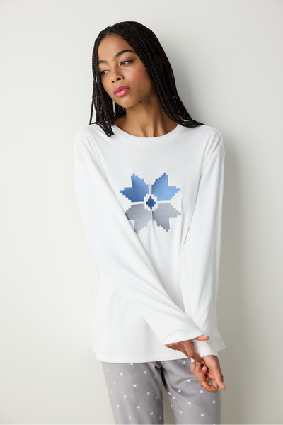 Penti Cute Snowflake Fuzzy Kırık Beyaz Sweatshirt Pijama Üstü
