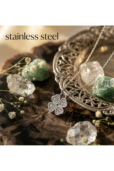 stainless steell قلادة من الفولاذ على شكل قلب مكونة من 4 قطع مع سلسلة ملونة ش...