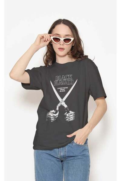 buzagi tasarım ürünleri Black Flag Regular Fit Black Unisex T-Shirt
