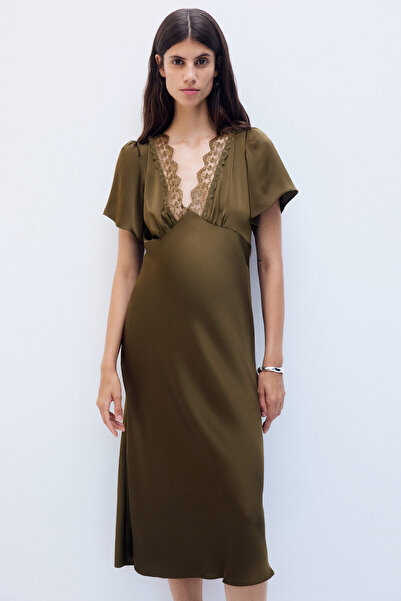 H&M MAMA Dantel Şeritli Saten Elbise