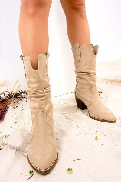 Fox Shoes Zamszowe buty damskie taupe J404040002