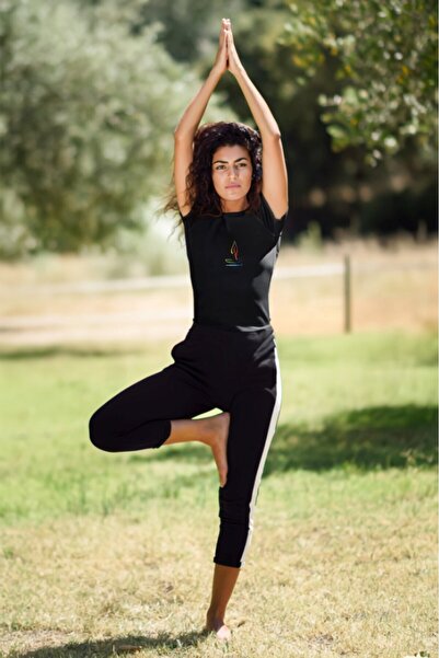 The Champ Clothing Czarna damska koszulka oversize z nadrukiem Brush Yoga Art...