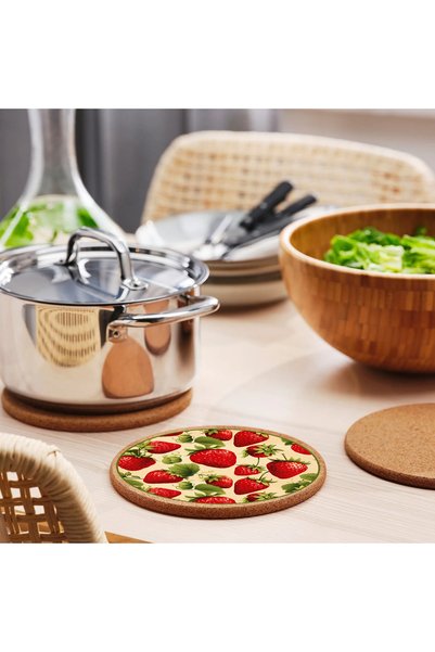 iyi fikirler Strawberry Patterned Cork Pot and Pan Mat 19cm Diameter 1cm Thickness
