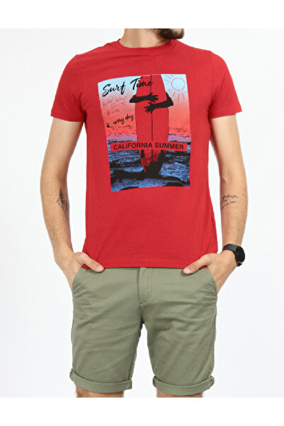 Evendi Tricou, Rosu