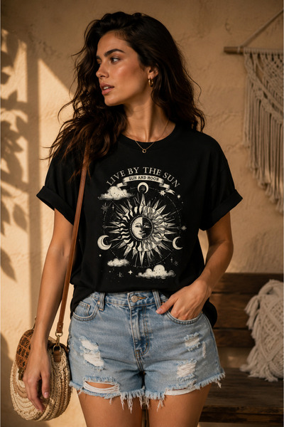 Clothify تي شيرت كبير الحجم للجنسين بتصميم Live By The Sun مطبوع 100% قطن A++...