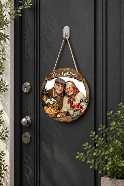 Lucena Elderly Couple Themed Welcome Door Ornament Round Decorative Door Orna...