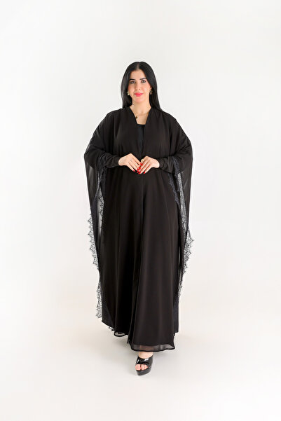 YOU ABAYA عباية سيلا قصه بشت كم استرتش طبقه شيفون مع دنتيل اسود بقماش نواعم ل...