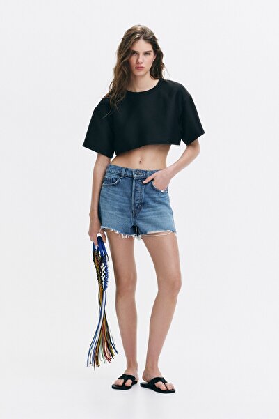 H&M İşlenmemiş Kenarlı Kot Şort