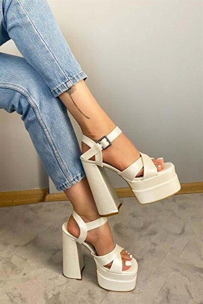 Les Passent Women's Elina Pearlescent White Cross Strap 15 cm Platform Heeled...