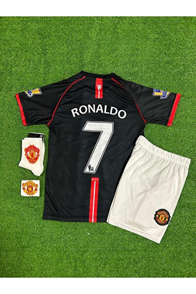 BREATHLESS Manchester United Ronaldo 2008 Siyah Futbol Çocuk Forması 4'Lü Set...