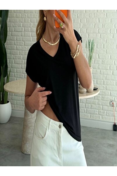 MİRVE BUTİK V-Neck Basic Tee