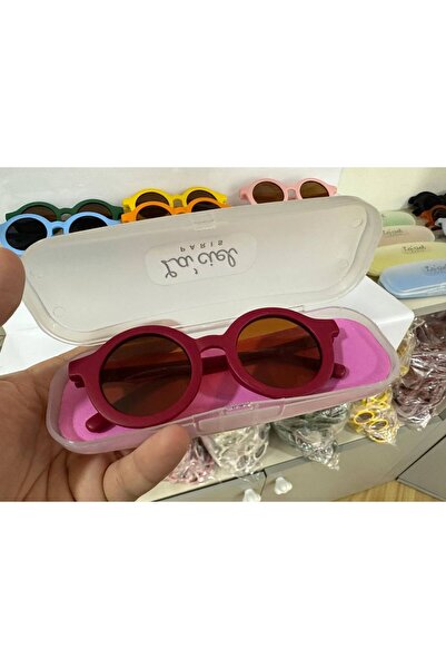 Motebarn Wear Unisex Children's Black Matte Body Round Frame Sunglasses (with...