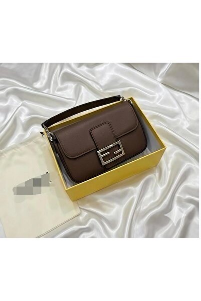 Generic Handbag and shoulder bag, high quality material, with accessories