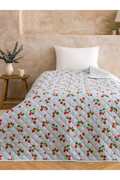 LC Waikiki Strawberry Print Single Bedspread