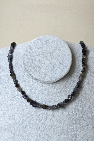 c-bhadu naturel Certified Amorphous Iolite Natural Stone Necklace