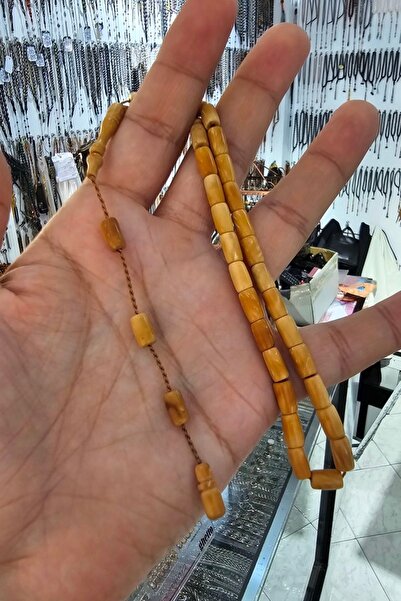 ÖZGÜR TAKI Capsule Cut Original Kuka Prayer Beads