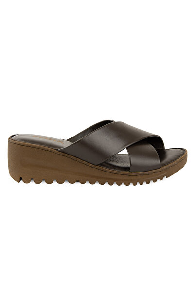 Pegia Women's Double-Strapped Leather Slippers Dg6113