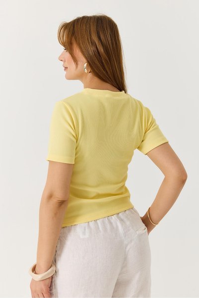 Raneel Kazançlı Alışveriş Women's Side Buckle Asymmetrical Cut Corset Short Sleeve Blouse Yellow
