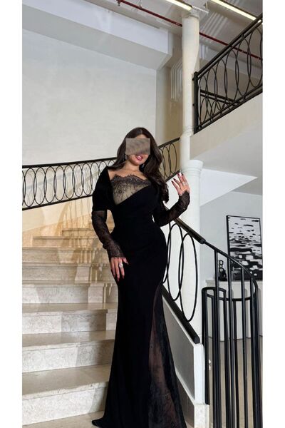 1111112 Elegant evening dress