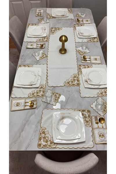CasaHomeİstanbul Elegance Gold İşlemeli 6 Kişilik 19 Parça Amerikan Servis Ru...