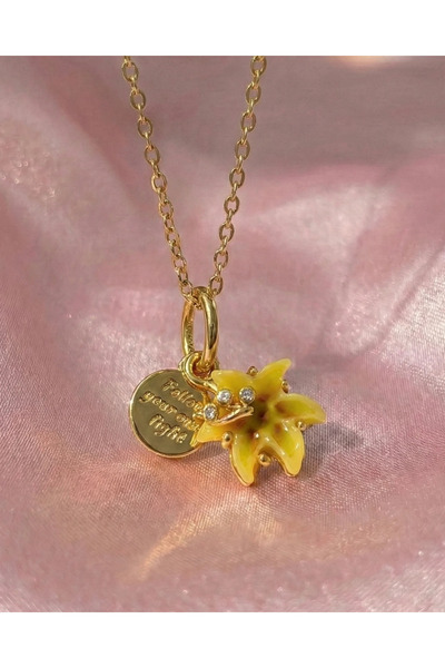 Dem Accessory Rapunzel Charm (Kolye Halinde)