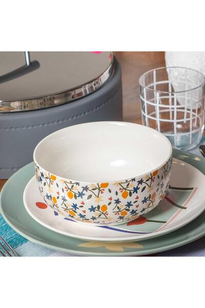 Blends Serving Bowl from Zyana