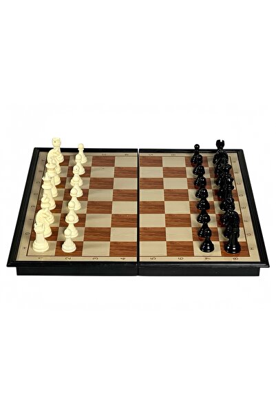 Leno Uniquely Designed Plastic Foldable Magnetic Chess Set
