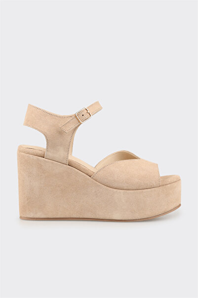 Elle Shoes Bej Deri Kadın Dolgu Topuk Sandalet