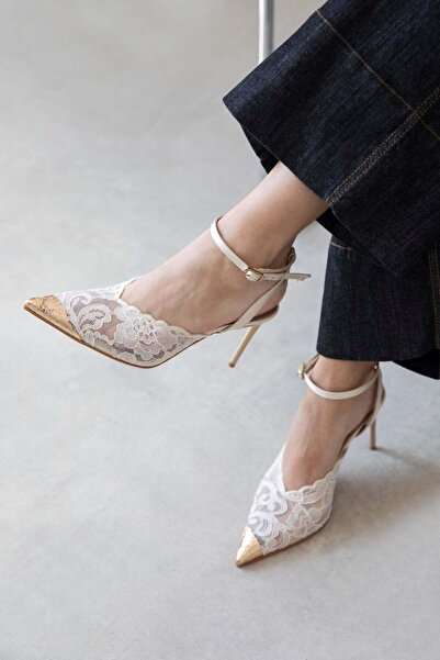 STRASWANS Jemima Women's Lace Heeled Shoes Beige