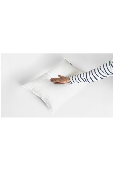 Valeria Home Pernă 100% puf de gâscă ungurească, fermitate medie, 50x70 cm