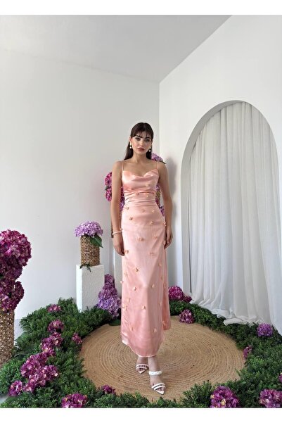 Caddebostan Moda Strappy Low-Cut Floral Detailed Satin Midi Evening Dress