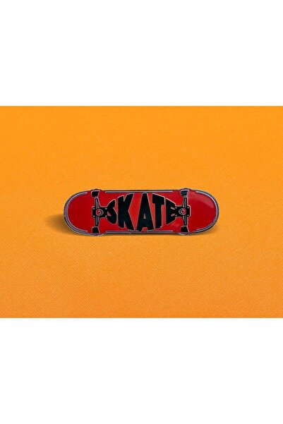 SKYPINZ Brush - Skateboard Attachment Method - Pin