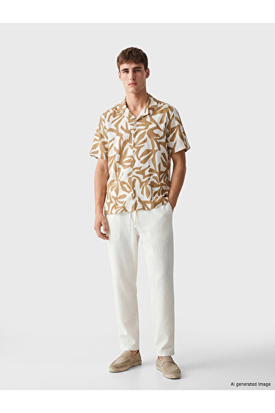 LC Waikiki Rmz Gi̇yi̇m Farkiyla Standard Fit Textured Men's Trousers