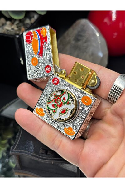 NikaŞ Hem Çakmak Hem Stres Çarkı! Özel Tasarım Kabartmalı Metal Spinner Çakmak - Nostaljik Rüzgar Geçirmez Model
