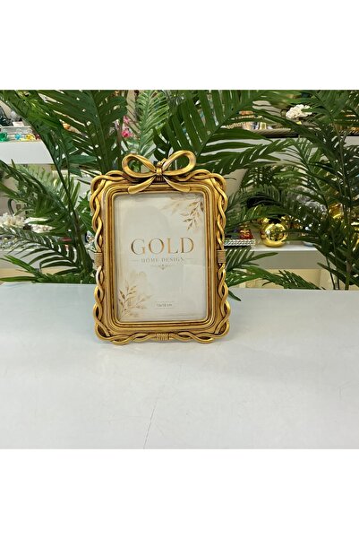 goldhomedesign Fiyonk Detaylı Dekoratif Fotoğraf Çerçevesi 13x18 cm