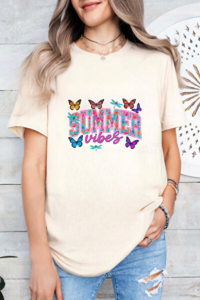 Sarah's Boutique Women's T-shirt – 100% cotton – Butterfly Vibes