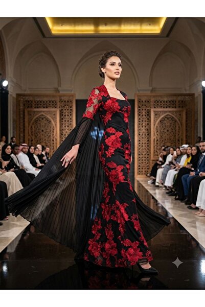 Pyramid masterpieces Luxury Evening Dress in Asoebi Velvet